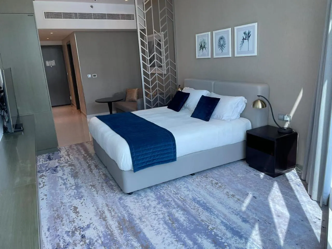 Damac Prive L Canal View L Great Location Dubai 0*,